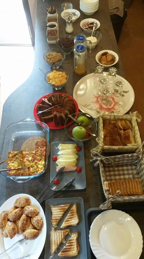 Thalia Traditional Guest House Promirion المظهر الخارجي الصورة