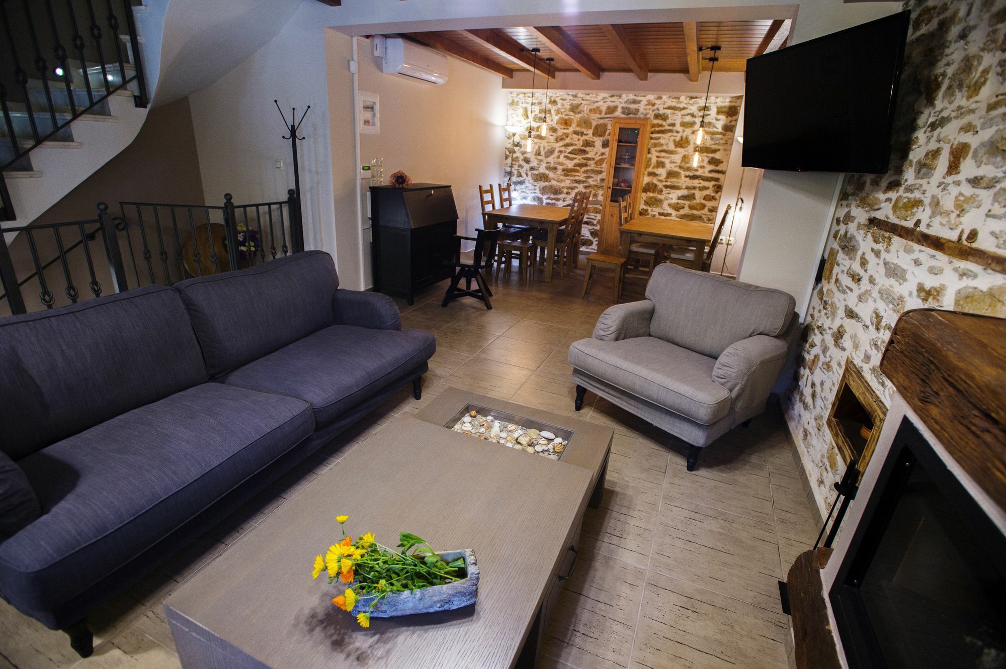 Thalia Traditional Guest House Promirion المظهر الخارجي الصورة